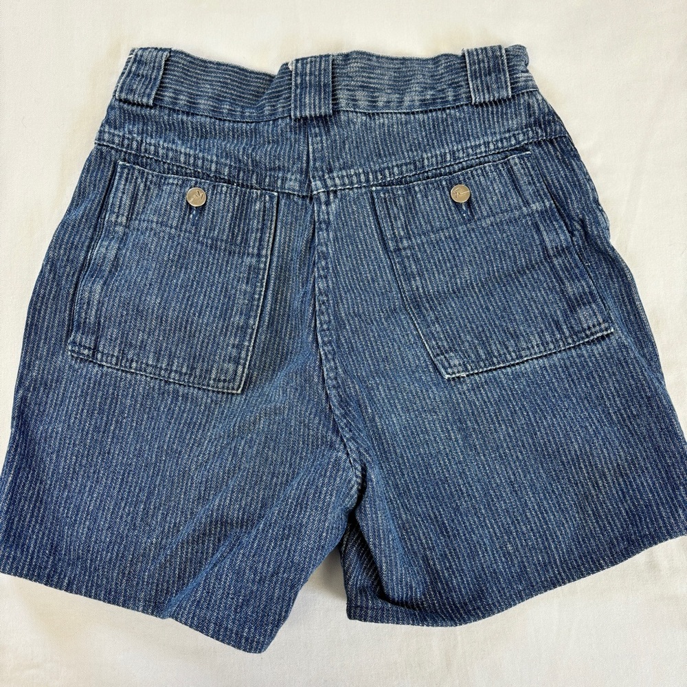 Vintage 90s Y2K High Rise Blue Hickory Stripe Denim Jean Shorts Small 26 - Picture 2 of 15